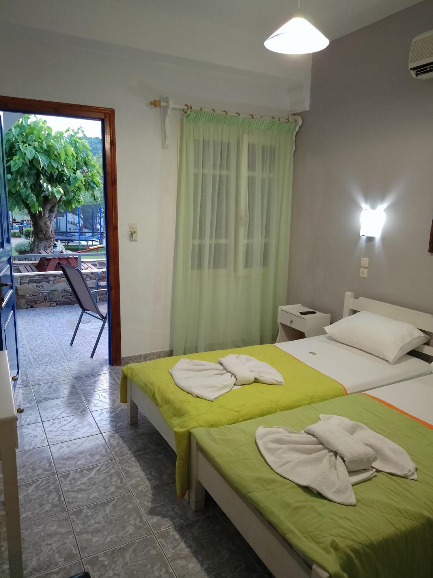 Alexandra Studios Stafylos Exterior foto