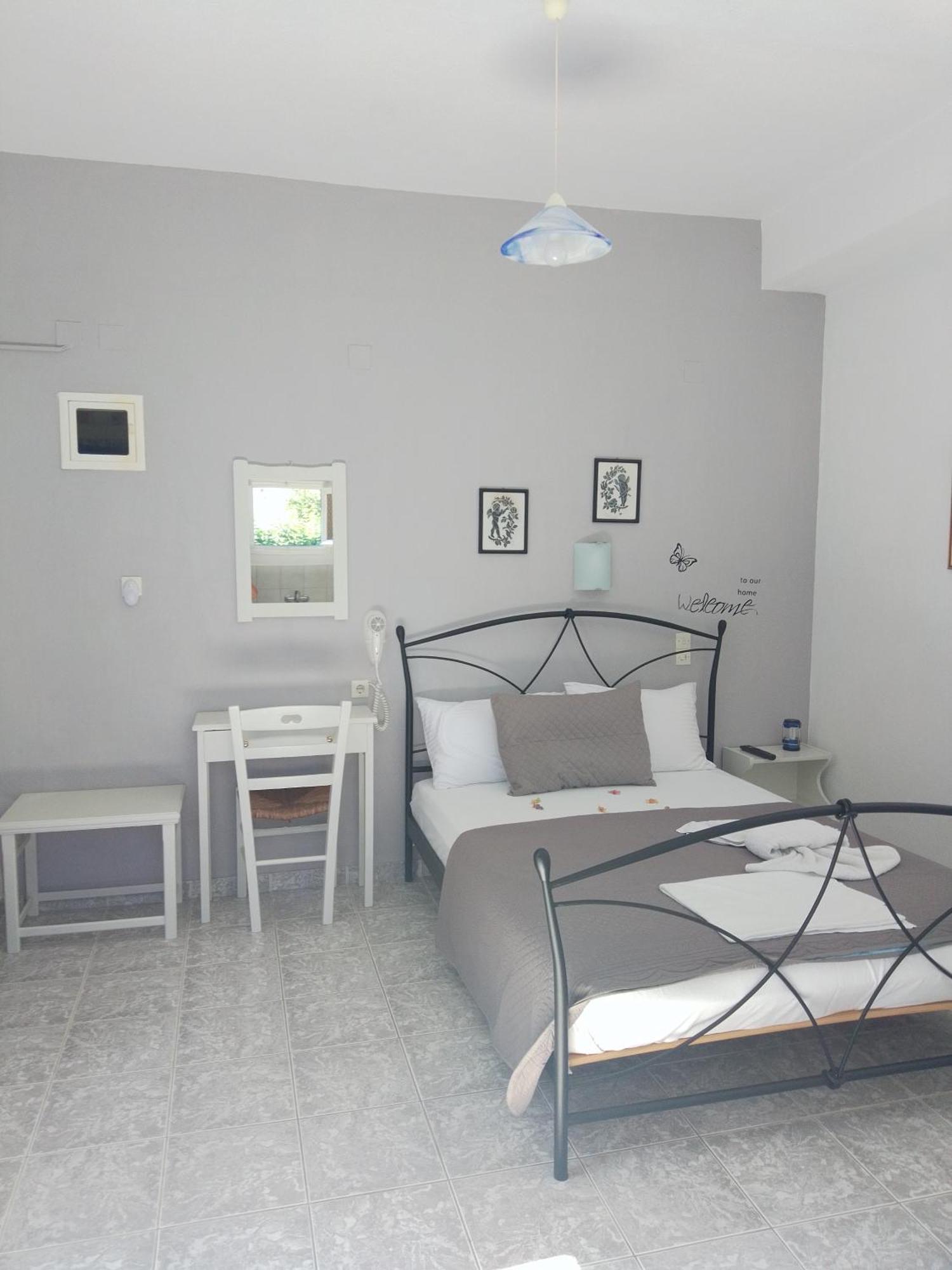 Alexandra Studios Stafylos Exterior foto