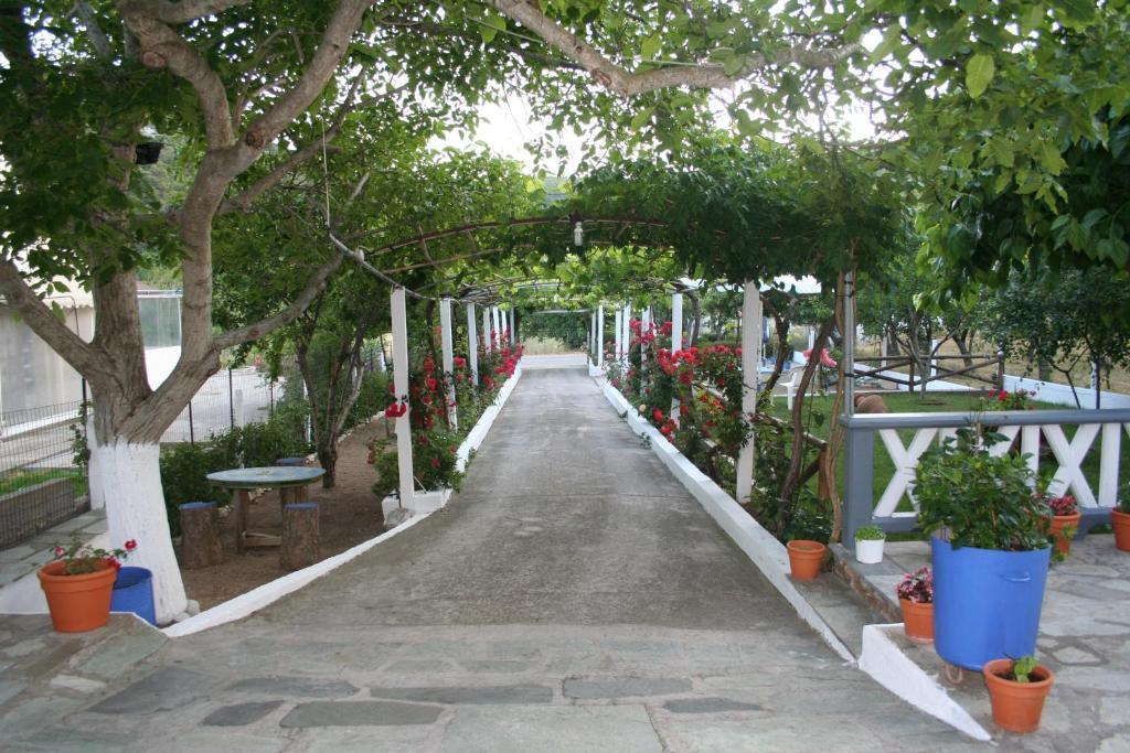 Alexandra Studios Stafylos Exterior foto